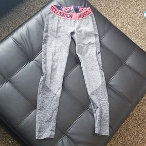 Seamless workout leggings